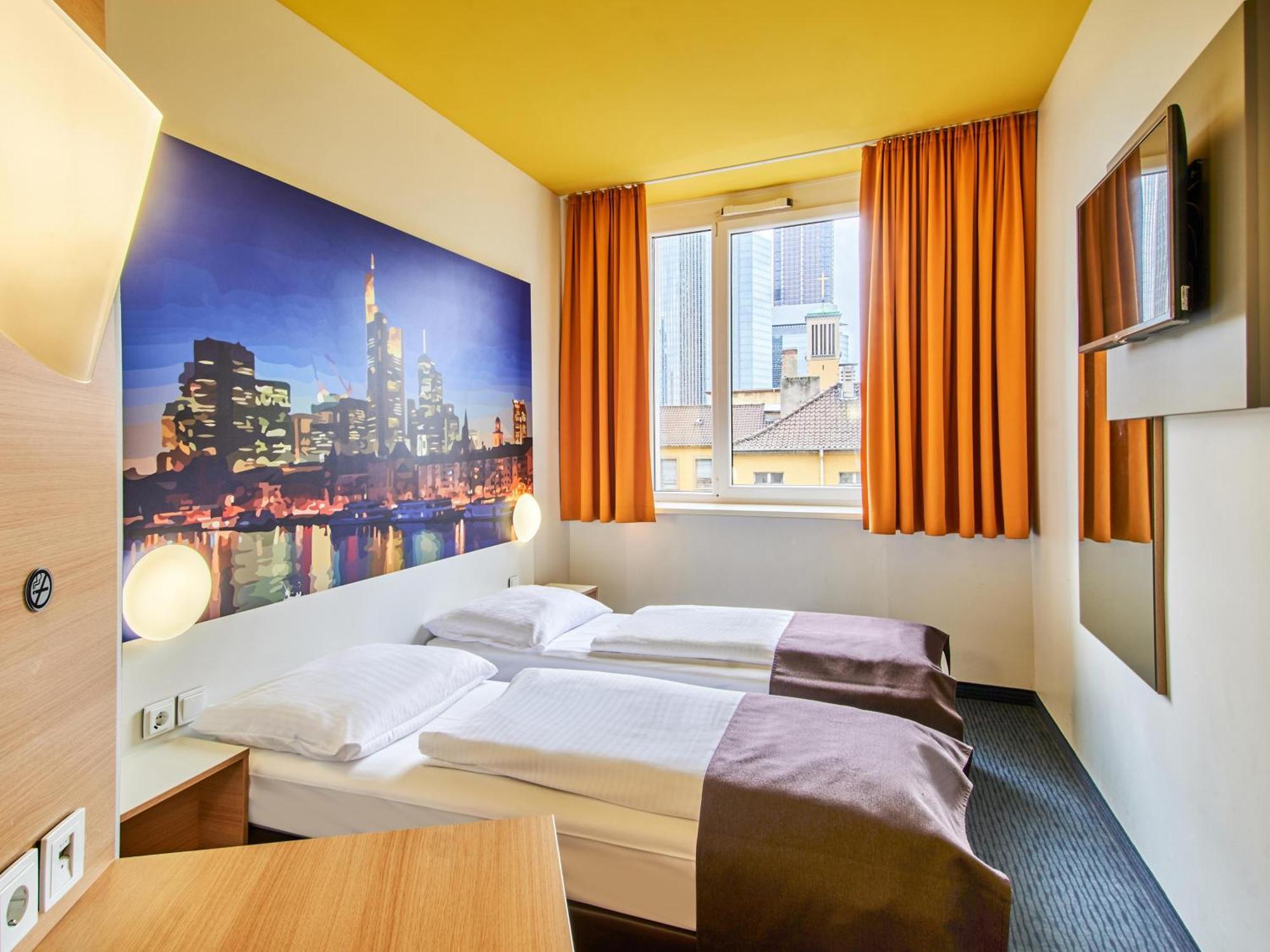 B&B Hotel Frankfurt-Hbf Франкфурт на Майн Екстериор снимка