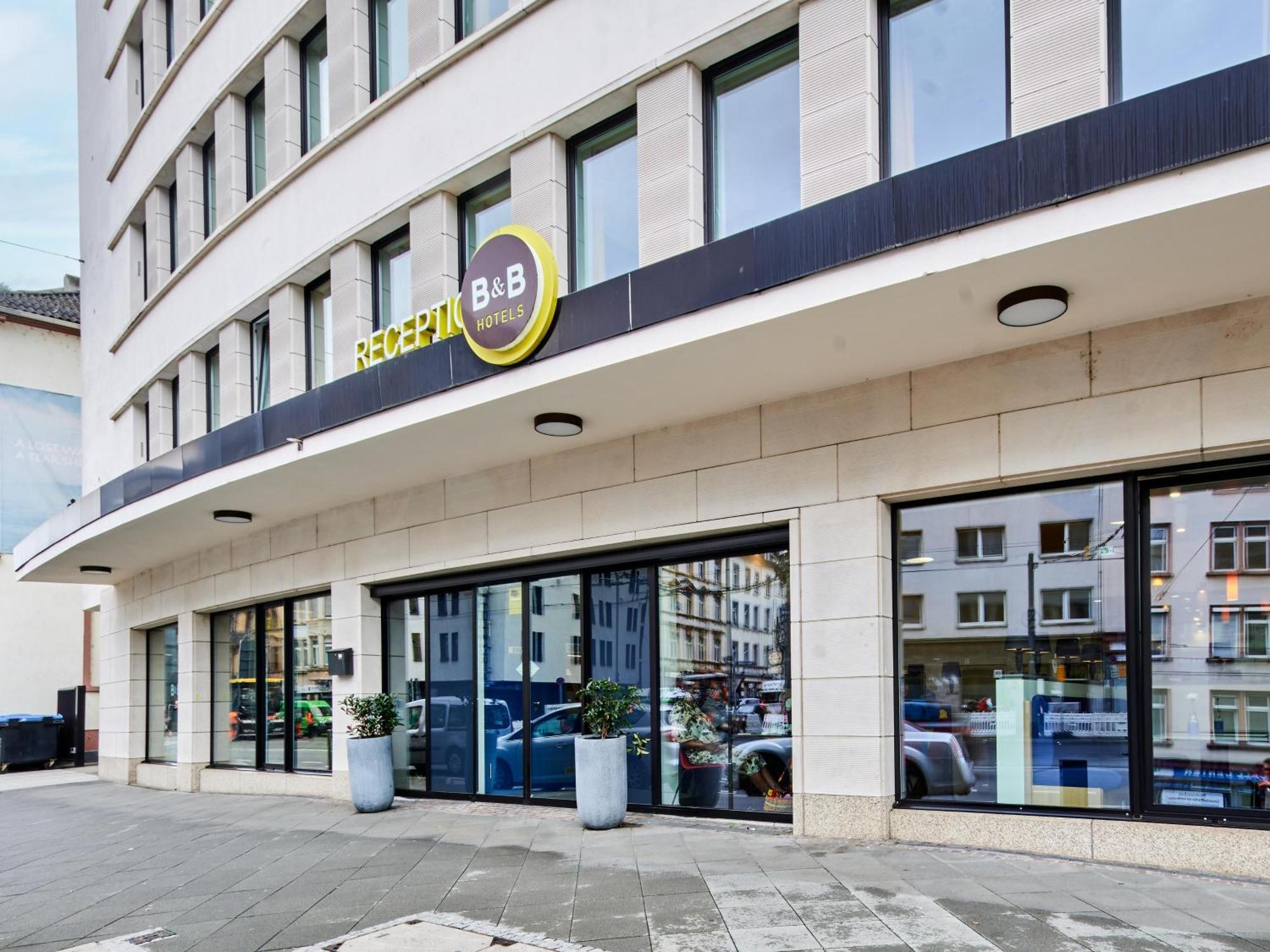 B&B Hotel Frankfurt-Hbf Франкфурт на Майн Екстериор снимка